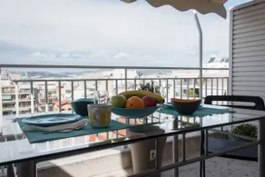 EL GRECO Penthouse in Vibrant Petralona - Image 2