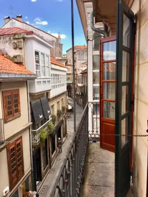 Historic landmark in the center of Pontevedra - Image 4