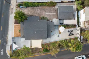 Entire Casa + Casita de Pueblo - Hot Tub, Fire Pit - Image 4