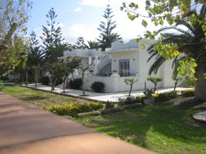 Villa Iolanda ”Arancione” a stone's throw from the sea - Image 2