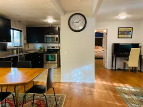 3Bed 2Bath Child Friendly Fenced Yard| Near I-5 | - Image 2