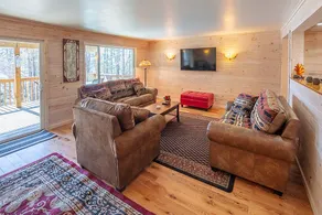 White Pine at Pinecone Lodge - Image 3