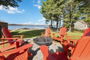 Impressive Modern Waterfront Home on Georgian Bay - Image 3