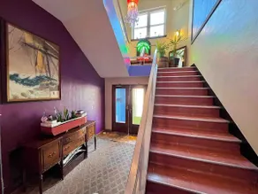 The Clevelander Suite in the historic Arlington - Image 5