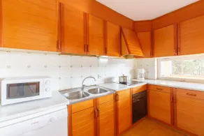 20 meters from the beach, free Wi-Fi, swimming pool, parking - Image 3