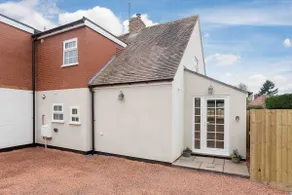 Wellington Cottage. A cheerful place to stay. - Image 2
