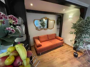 Studio and its garden, Paris - Image 3