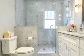 Upscale 2 Bdrm Suite: Kitchen, Spa Bath, Laundry - Image 4