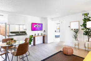 Desert Gem -Spacious, Welcoming, 2BR - Image 4