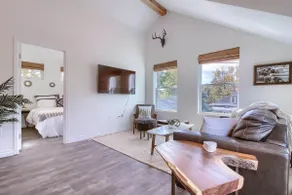 Beautiful Guest House in Hip Denver Neighborhood - Image 3