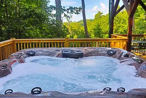 Log Cabin, Hot Tub, Fire Pit, Views, Wi-fi - Image 4