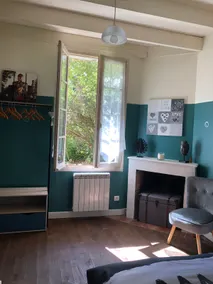 CHARENTAISE HOUSE 85 M2 with enclosed garden - Image 2
