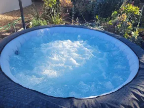 Urban Farm House +Hot Tub+Pool - Image 3