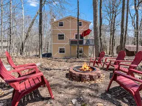 Modern, Stylish Poconos Home w/ game room! - Image 5