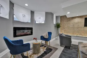 The En Bronze ~ 7mins To Dining & Downtown Chicago - Image 2