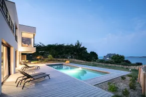 CAST INN Villa, seaside stopover - Image 3