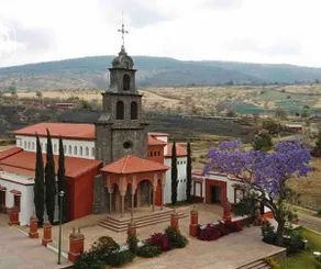 Country house in Piedra Herrada - Image 4