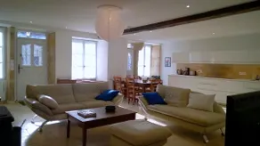 La Cour - Image 2