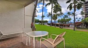 Bord de l'océan à Ka'anapali Shores. Faites un pas vers l'océan! - Image 2