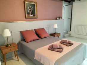 ”Les 3 Pommiers”: cottage in Normandy, Switzerland - Image 2