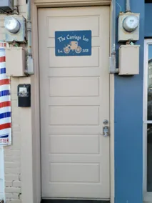 The Carriage Inn - 1-bdrm apt in historic downtown - Image 3