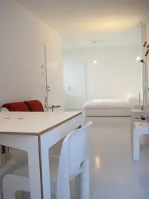 Studio Apartment M9 - Image 3