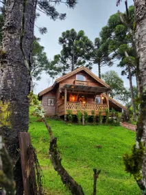 Lá Colina Chalets - Image 2