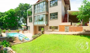 Roseland House Luxury Self Catering Three Bedroom - Image 2