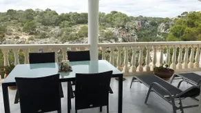 Lovely front sea / beach property - Image 5