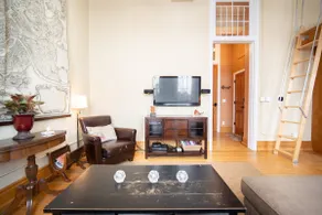 Historic Suite - Image 5