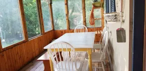”Hello Sunshine” Cottage - Image 5
