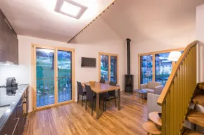 Maisonette apartment with large garden, MY - Image 4
