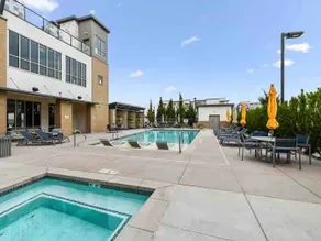 Amazing Apartment With a Hot Tub! - Image 3
