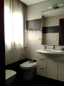 Equipped apartment with garage 150 m from the sea - Image 5