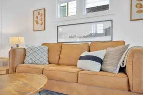 The Hipster House - Image 5