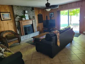 SUNRISE BAY with panoramic view of Lake Erie - Image 2