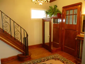 Tony's house - Image 4