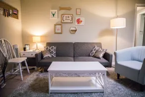 3 Bedrooms in Quiet Neighborhood - Image 5