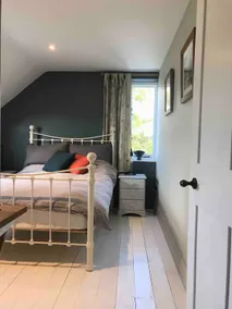 Ty Newydd. Spacious two bed in heart of Hay - Image 2