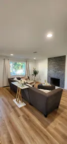 Updated gorgeous home 3BD - Image 4