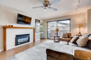 Luxurious Condo at Beaver Creek | Free Shuttle - Image 4