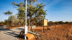 Sturt Desert Pea House - Image 2