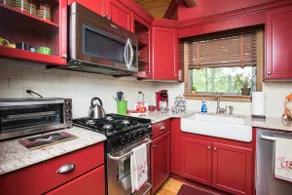 Fox Hill Cabin - Image 3