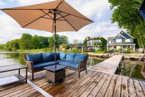 Blu Lake House | Waterfront May/June Special - Image 4