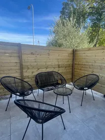 Cozy 50 m² apartment, parking, train stations 5 min away, Lille city center - Image 4