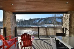 Luxurious Condo - At the foot of Mont! - Image 4