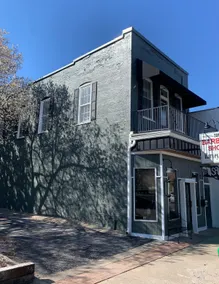 Historic loft apartment in downtown Columbia - Image 2