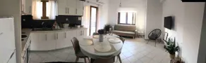 Spacious house NEXT to the beach - Image 2