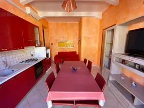 DL Vacation Home - Image 2