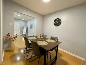 Sweet Boutique 2BEDRMs 1BATH house with Huge Backyard - Image 3
